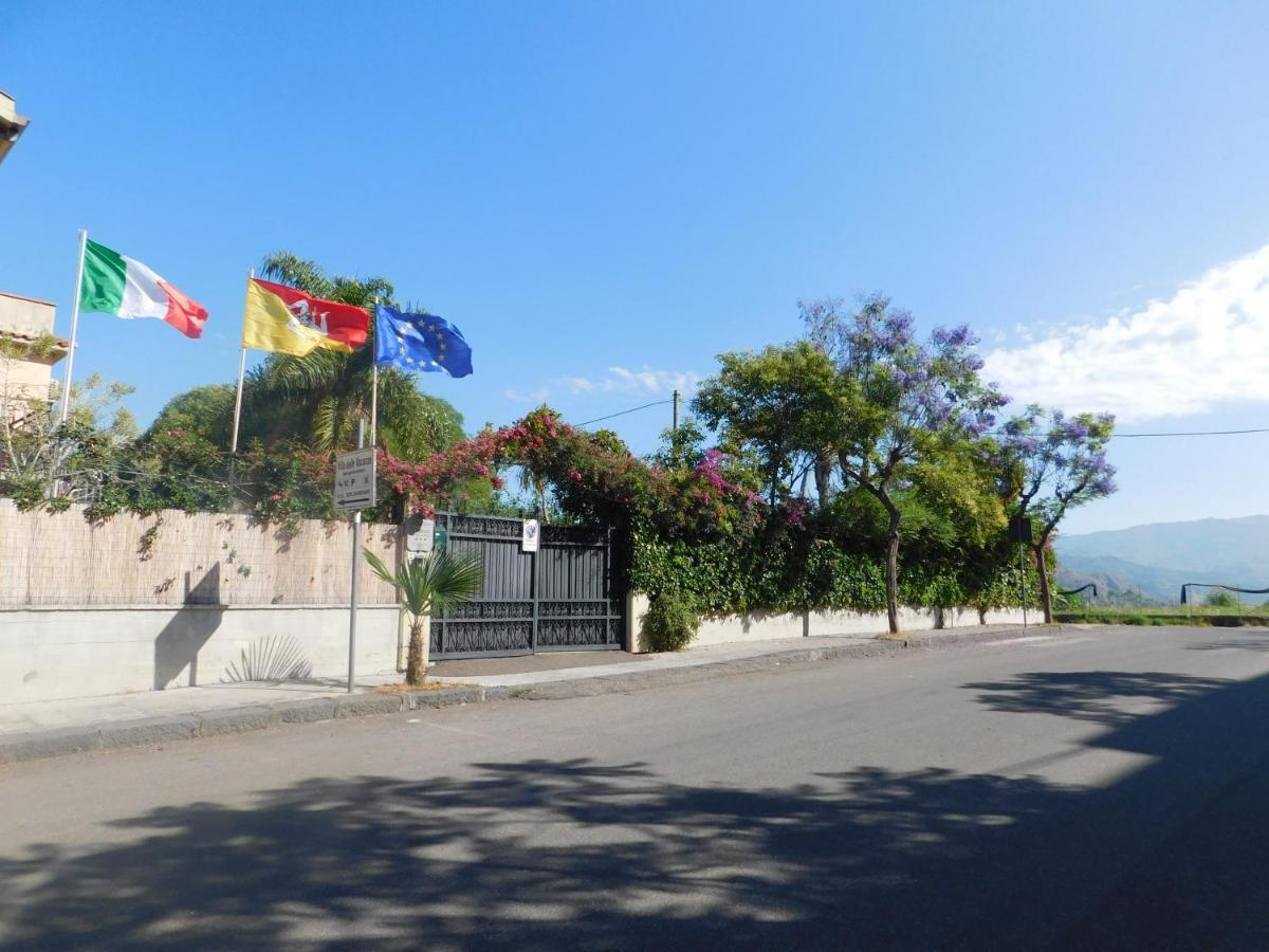 Villa Delle Vacanze Fiumefreddo di Sicilia Luaran gambar