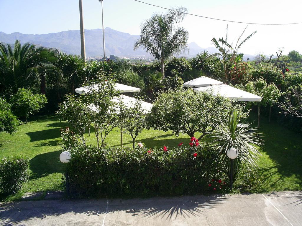 Villa Delle Vacanze Fiumefreddo di Sicilia Luaran gambar
