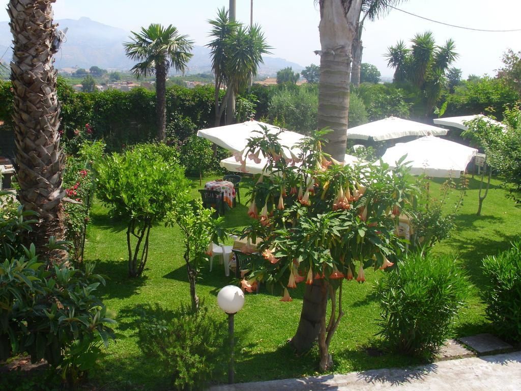 Villa Delle Vacanze Fiumefreddo di Sicilia Luaran gambar