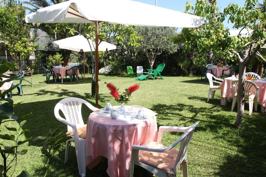 Villa Delle Vacanze Fiumefreddo di Sicilia Luaran gambar