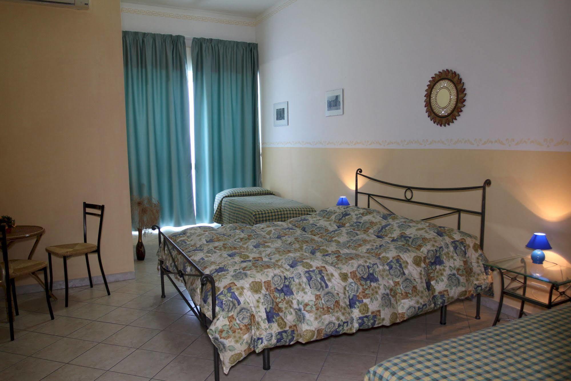 Villa Delle Vacanze Fiumefreddo di Sicilia Luaran gambar