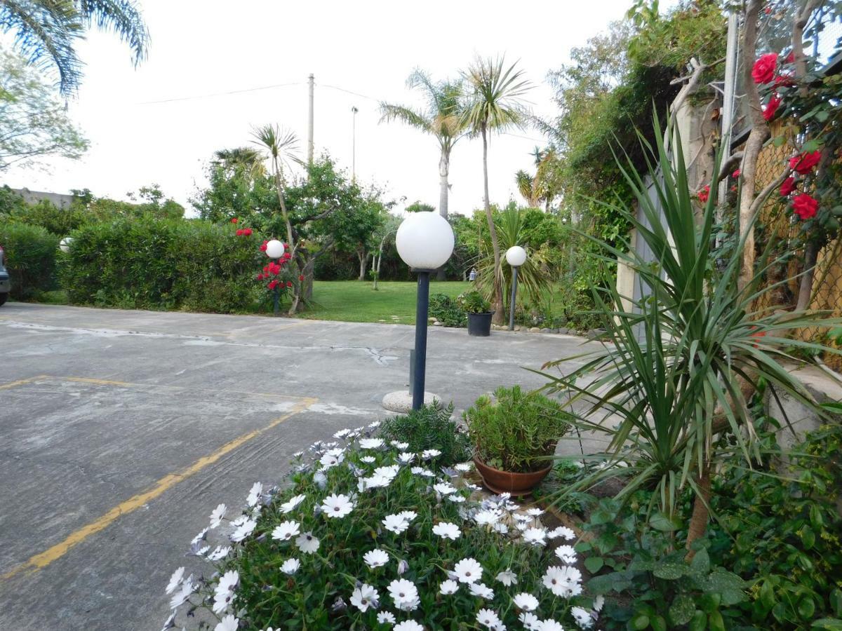 Villa Delle Vacanze Fiumefreddo di Sicilia Luaran gambar