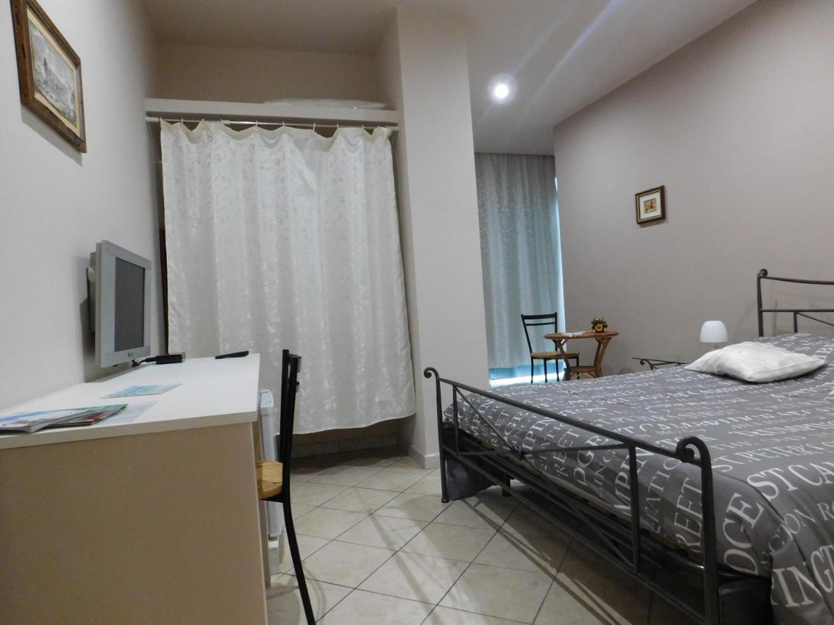 Villa Delle Vacanze Fiumefreddo di Sicilia Luaran gambar